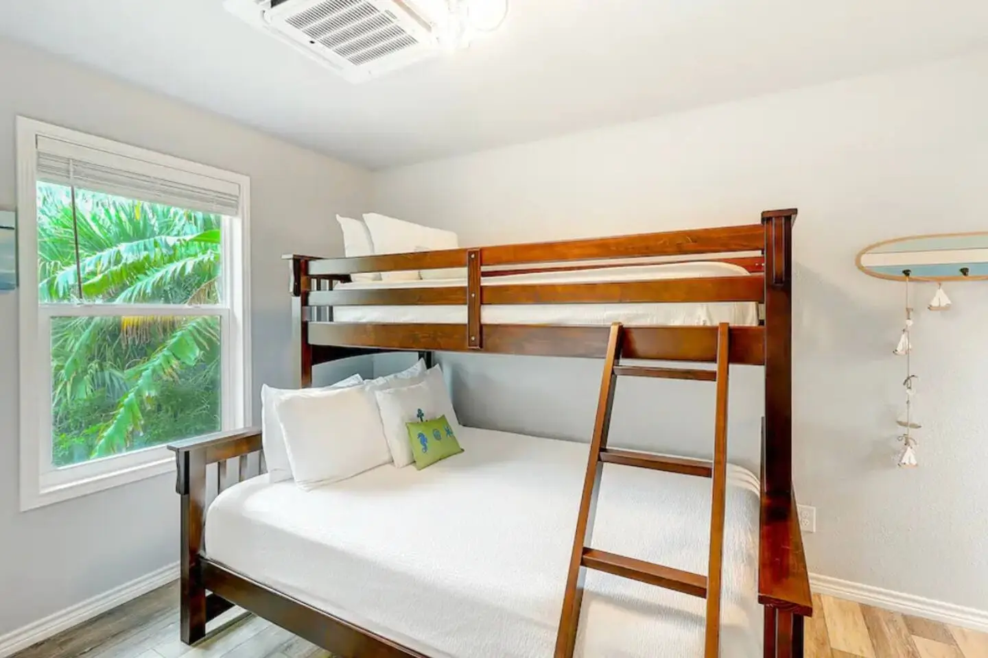 Tropical Oasis Cottage #1, Port Aransas, TX vacation rental photo 3